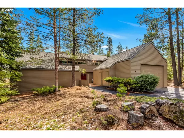 Sunriver, OR 97707,17536 MEADOWLARK LN