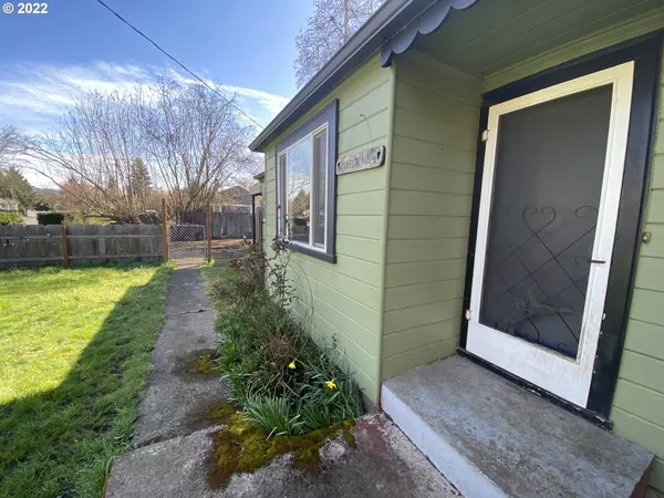 Eugene, OR 97404,320 KOURT DR