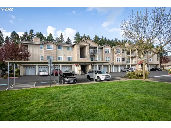 Hillsboro, OR 97006,10734 NE HOLLY ST #202