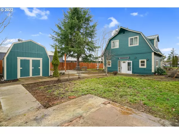 Salem, OR 97317,1030 PASTURELAND LN