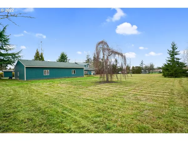 Salem, OR 97317,1030 PASTURELAND LN