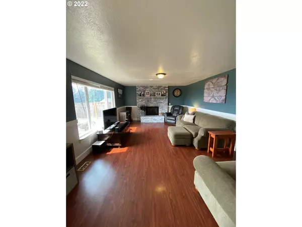 Carson, WA 98610,71 OAK ST