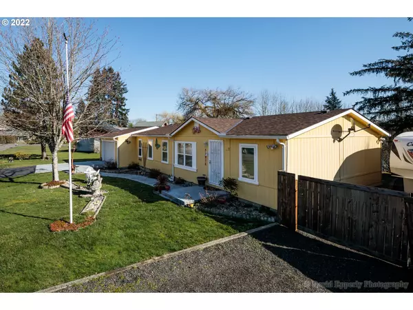 Scappoose, OR 97056,52914 NW 5TH ST