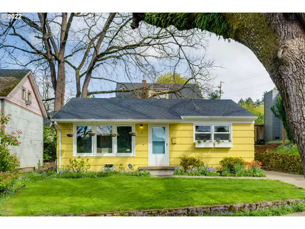 18 NE 63RD AVE, Portland, OR 97213