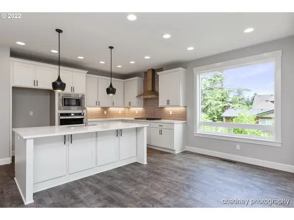 Damascus, OR 97089,16290 SE Eckert LN