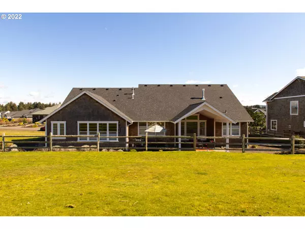 Gearhart, OR 97138,4702 Sheridan DR