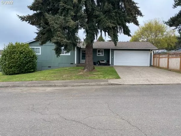 795 NE F ST, Willamina, OR 97396