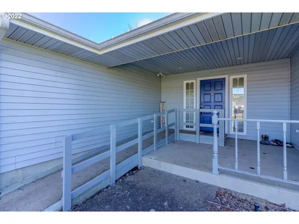 Sweet Home, OR 97386,4311 LONG ST