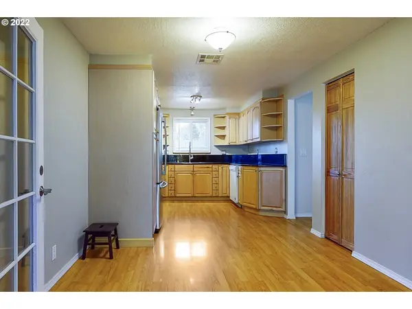 Eugene, OR 97402,4575 SOUZA CT