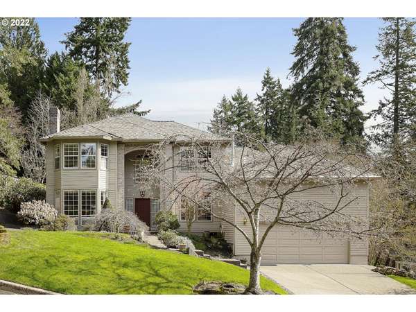 2750 SW 28TH DR, Portland, OR 97219