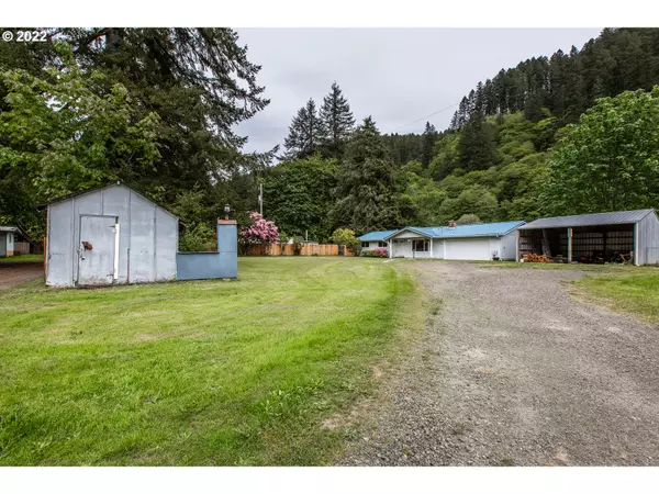 Mapleton, OR 97453,89281 Bricker LN