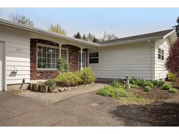 3945 SE OATFIELD CT, Milwaukie, OR 97267