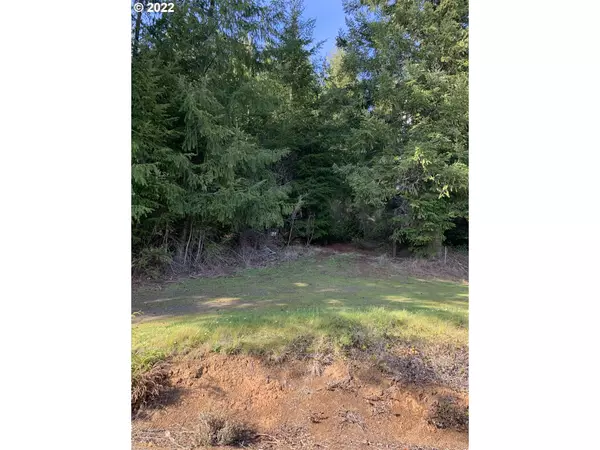 0 Shelley LN, Coquille, OR 97423