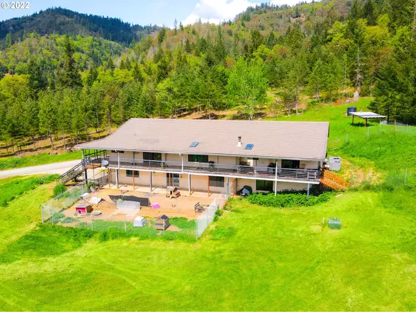 1730 GAZLEY RD,  Myrtle Creek,  OR 97457