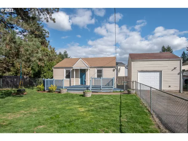 1504 SE 174TH AVE, Portland, OR 97233