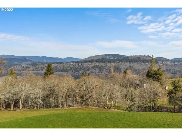 Hood River, OR 97031,515 Highline DR