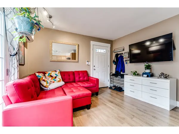 2031 W 14TH PL #2031, Eugene, OR 97402