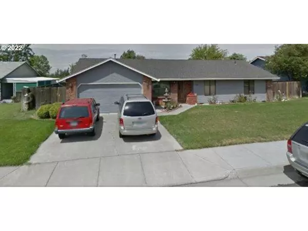 200 SE CRESTLINE DR, Hermiston, OR 97838