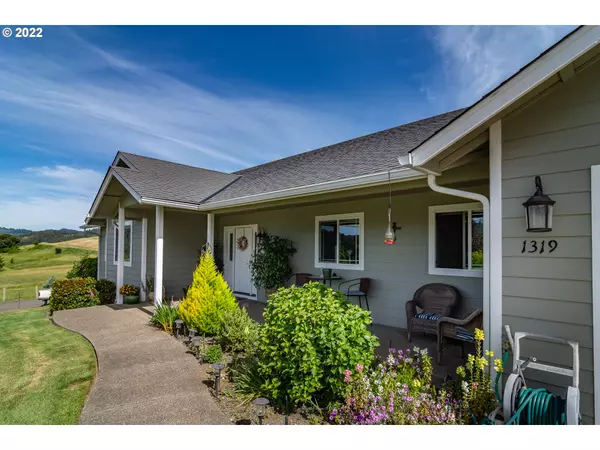 Myrtle Creek, OR 97457,1319 NE LISA WAY