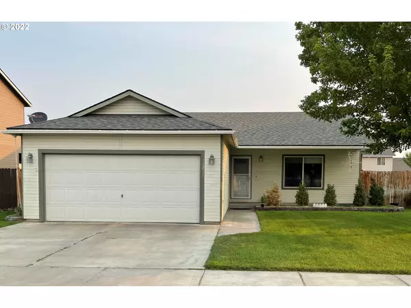 1511 NE GLADYS DR, Hermiston, OR 97838