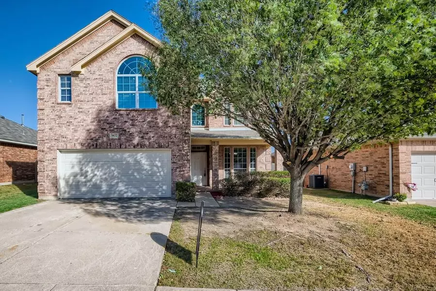 9832 Gallatin Lane, Fort Worth, TX 76177