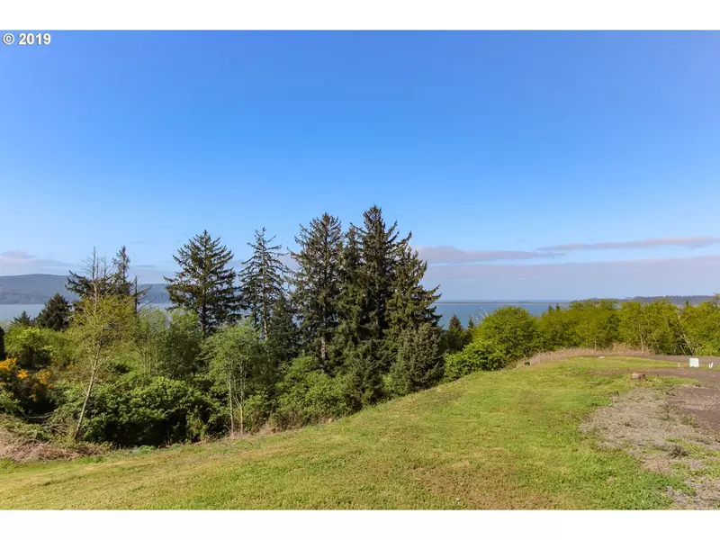 North Ridge DR, Bay City, OR 97107