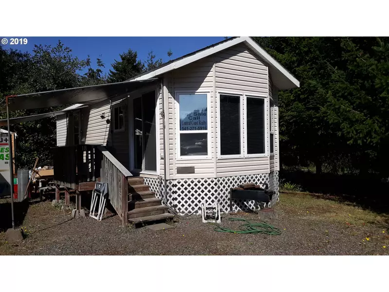 290 S 8TH ##18, Lakeside, OR 97449