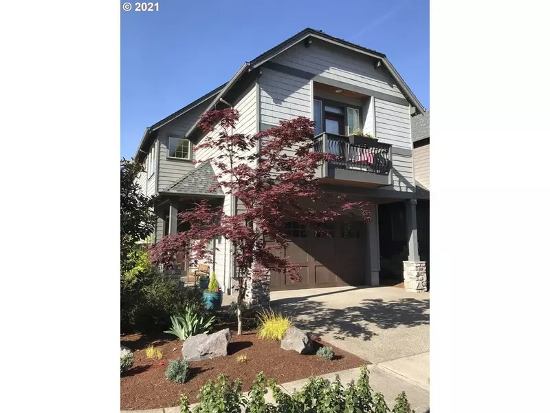 8175 SW LAURELWOOD CT, Portland, OR 97225