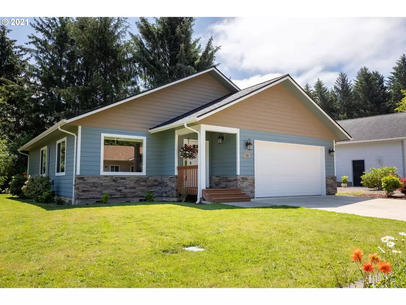 180 WESTWOOD CT, Reedsport, OR 97467