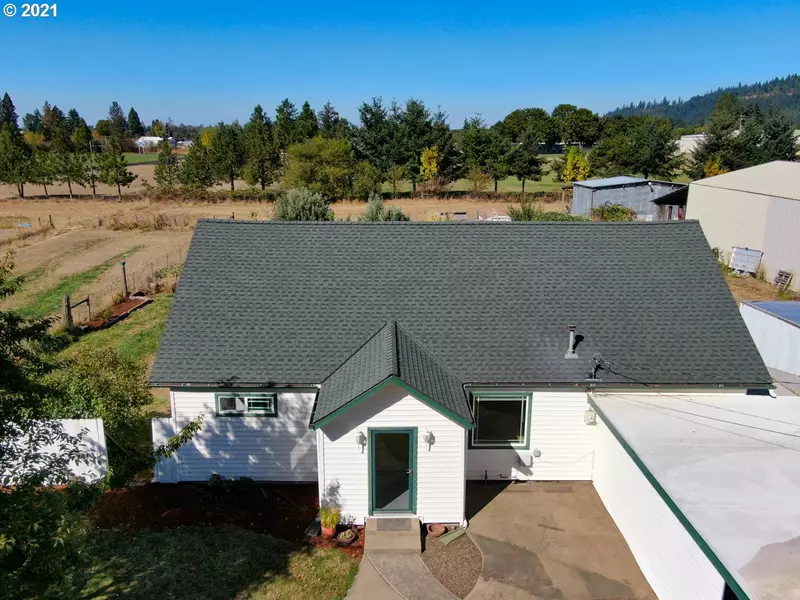 540 CROWFOOT RD, Lebanon, OR 97355