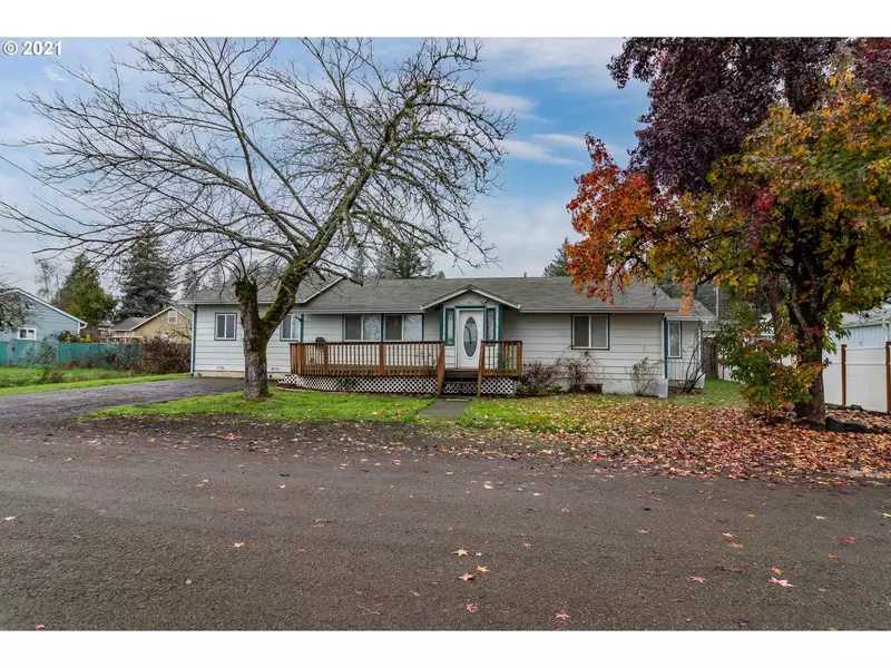 947 W SECOND AVE, Sutherlin, OR 97479