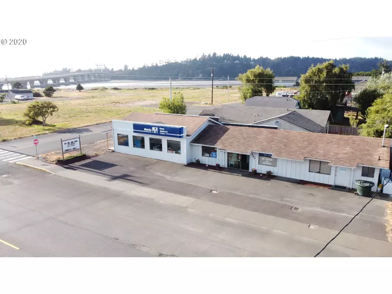 280 NW SPRING ST, Waldport, OR 97394