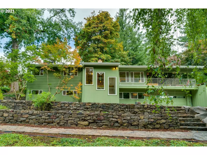 710 SW VIEWMONT DR, Portland, OR 97225