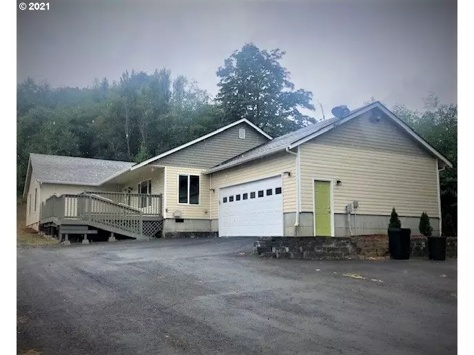 273 HALFMILE RD, Longview, WA 98632