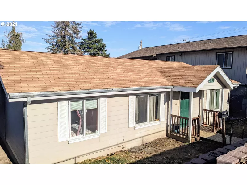 203 W 14TH, The Dalles, OR 97058