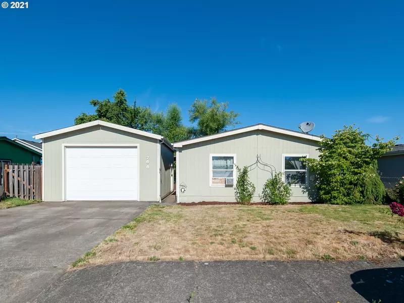 700 ZEPHER WAY, Molalla, OR 97038