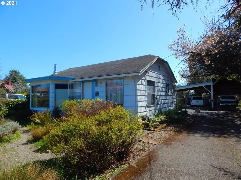 1271 W 11TH ST, Coquille, OR 97423