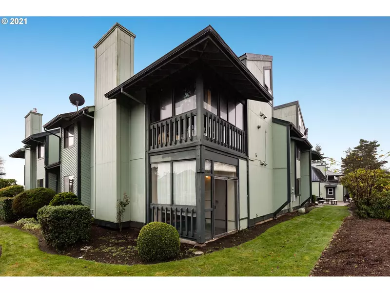 Port Warren Condo #352, Warrenton, OR 97146