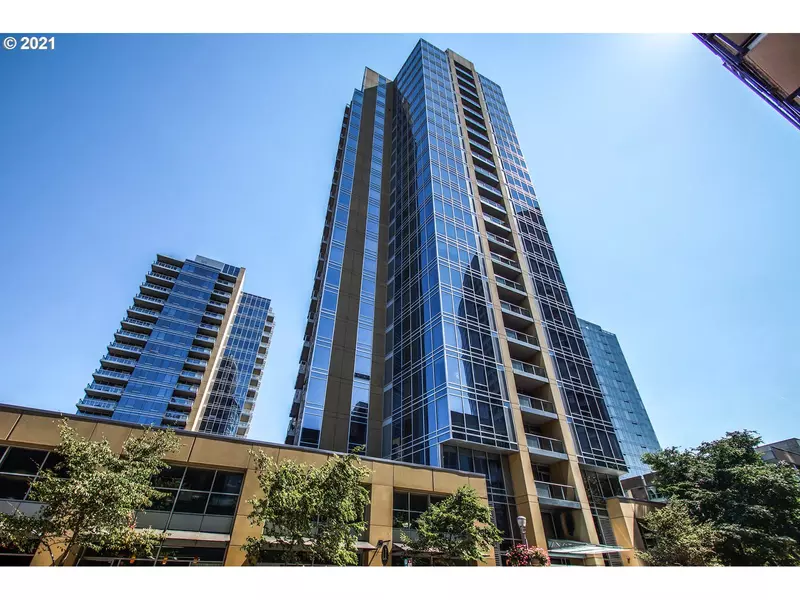 3570 S RIVER PKWY #803, Portland, OR 97239