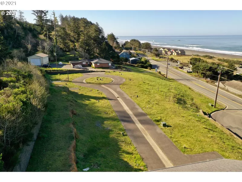 29144 KERBER DR, Gold Beach, OR 97444