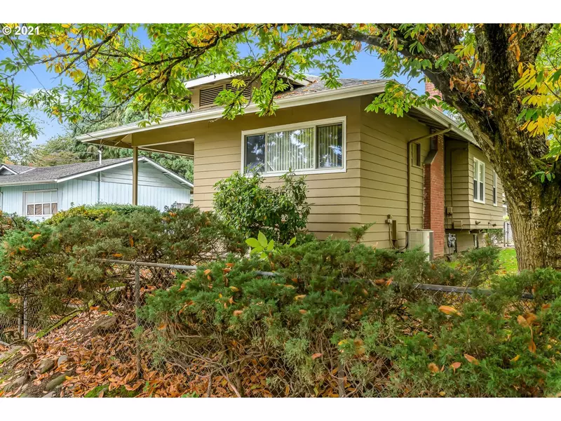 7404 N HURON AVE, Portland, OR 97203