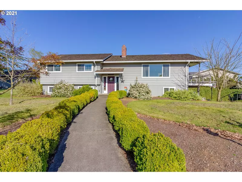 8274 GOLF CLUB RD, Aumsville, OR 97325