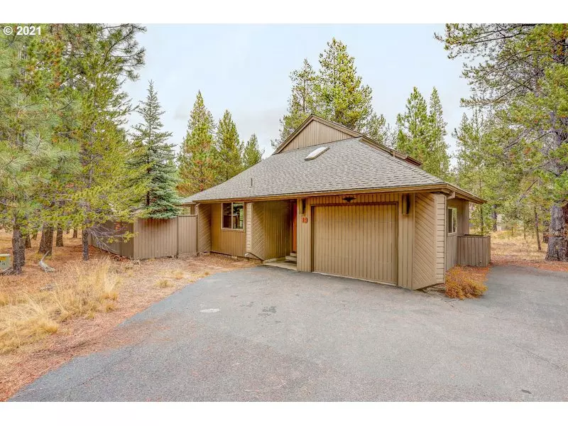 18070 EAST BUTTE LN #19, Sunriver, OR 97707