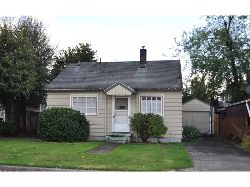 7618 SE STEELE ST, Portland, OR 97206