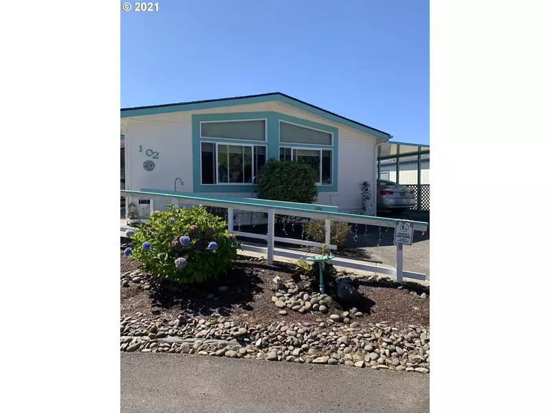 100 RIVER BEND RD, SPACE, Reedsport, OR 97467