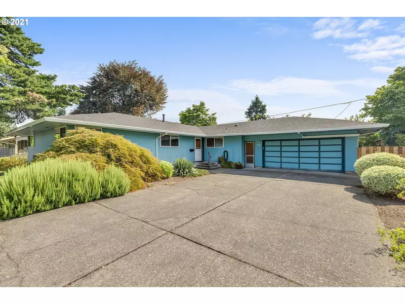 11930 SE 36TH AVE, Milwaukie, OR 97222