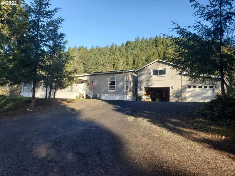 128 FREADMAN LN, Winston, OR 97496