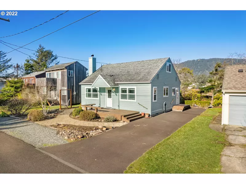 227 EDMUND LN, Manzanita, OR 97130