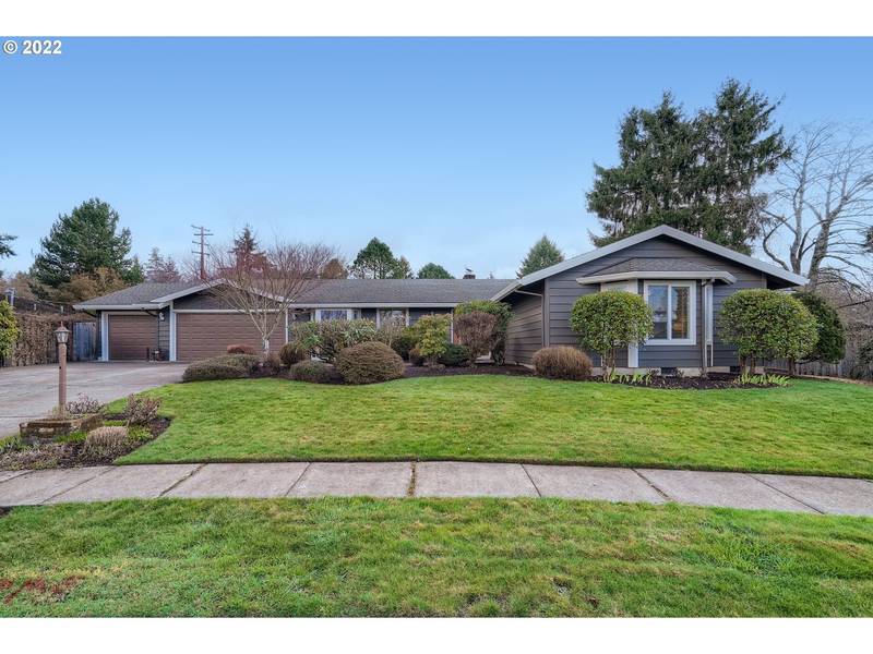 10515 NW FLOTOMA DR, Portland, OR 97229