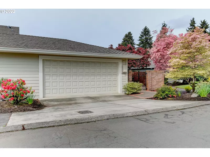 32655 SW LAKE POINT CT, Wilsonville, OR 97070